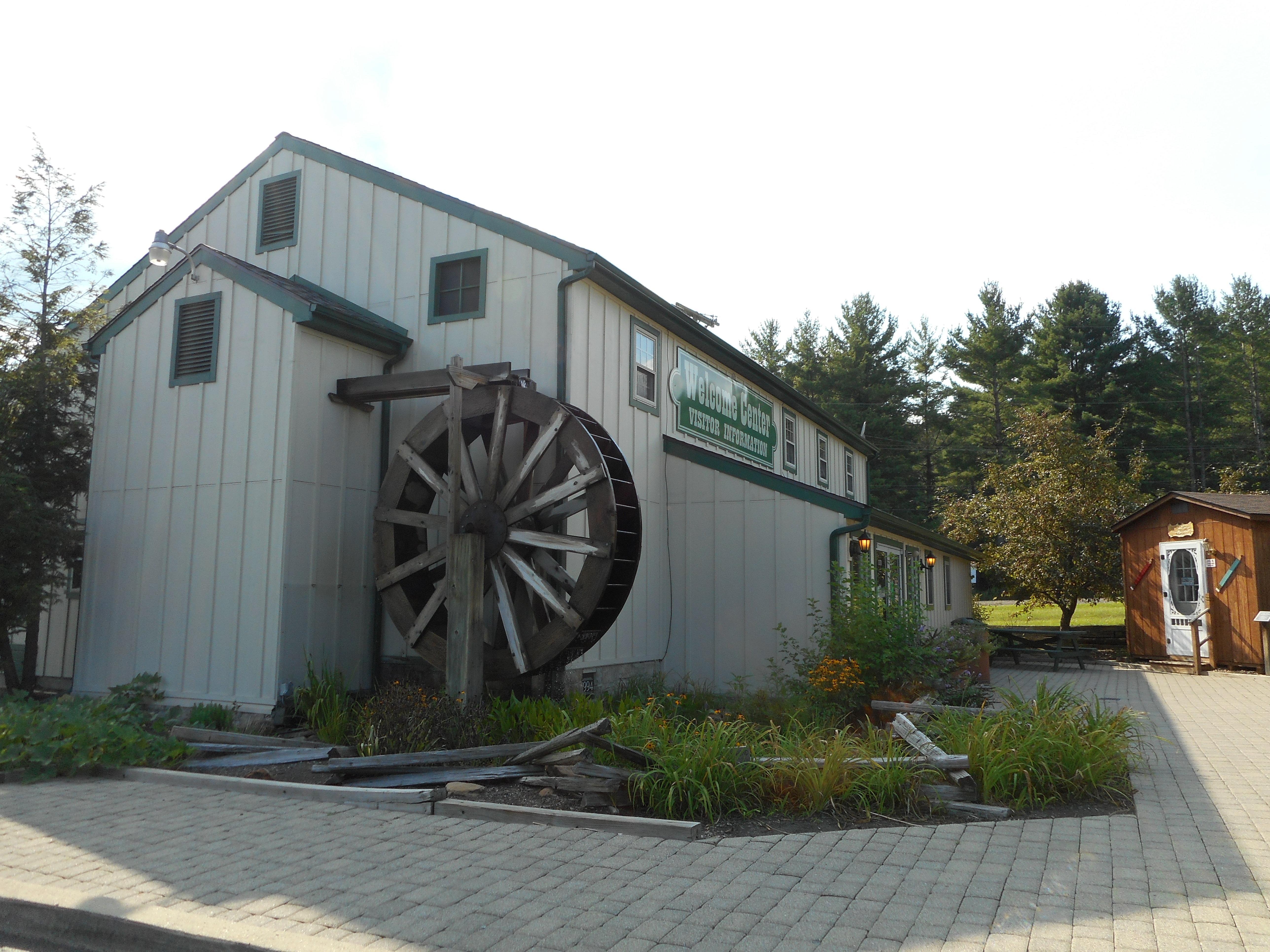 Holiday Inn Express Hocking Hills-Logan, An Ihg Hotel Exterior foto