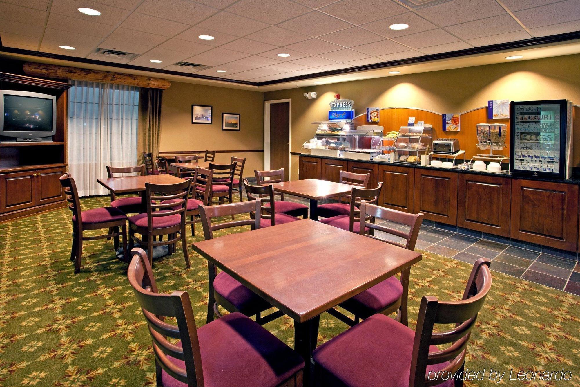 Holiday Inn Express Hocking Hills-Logan, An Ihg Hotel Restaurante foto